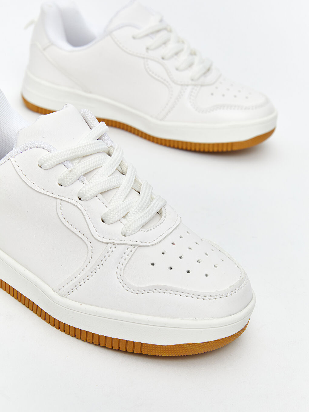 سنيكرز بأربطة للأولاد-2