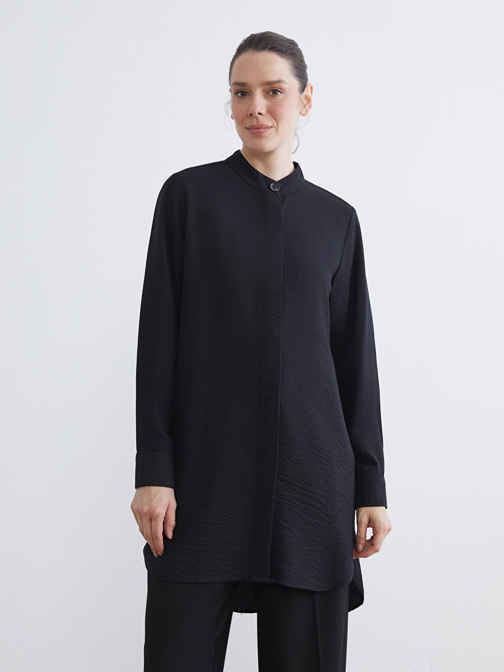 Siyah Hakim Yaka Kadın Gömlek Tunik