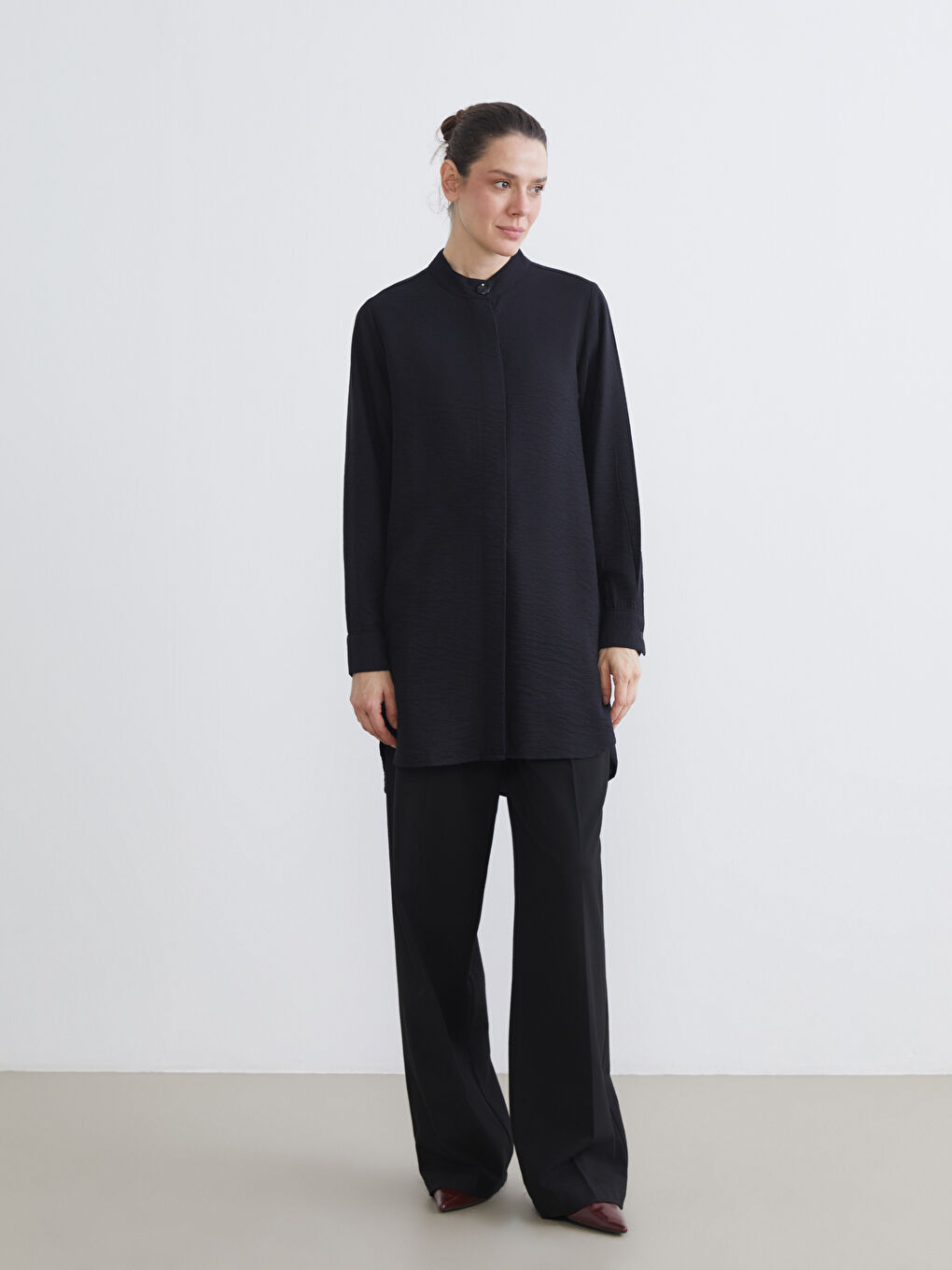 Siyah Hakim Yaka Kadın Gömlek Tunik-1