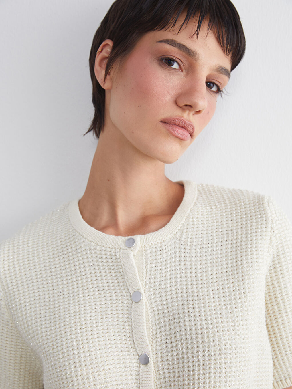 Crew Neck Hole-Knitted Women's Knitwear Cardigan-2