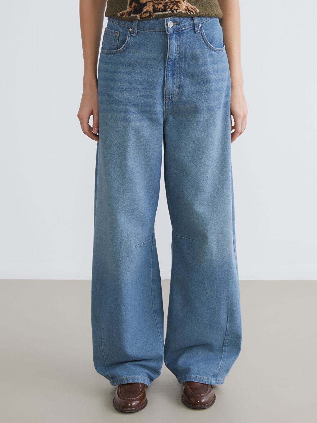 Baggy Fit Women's Jeans-1