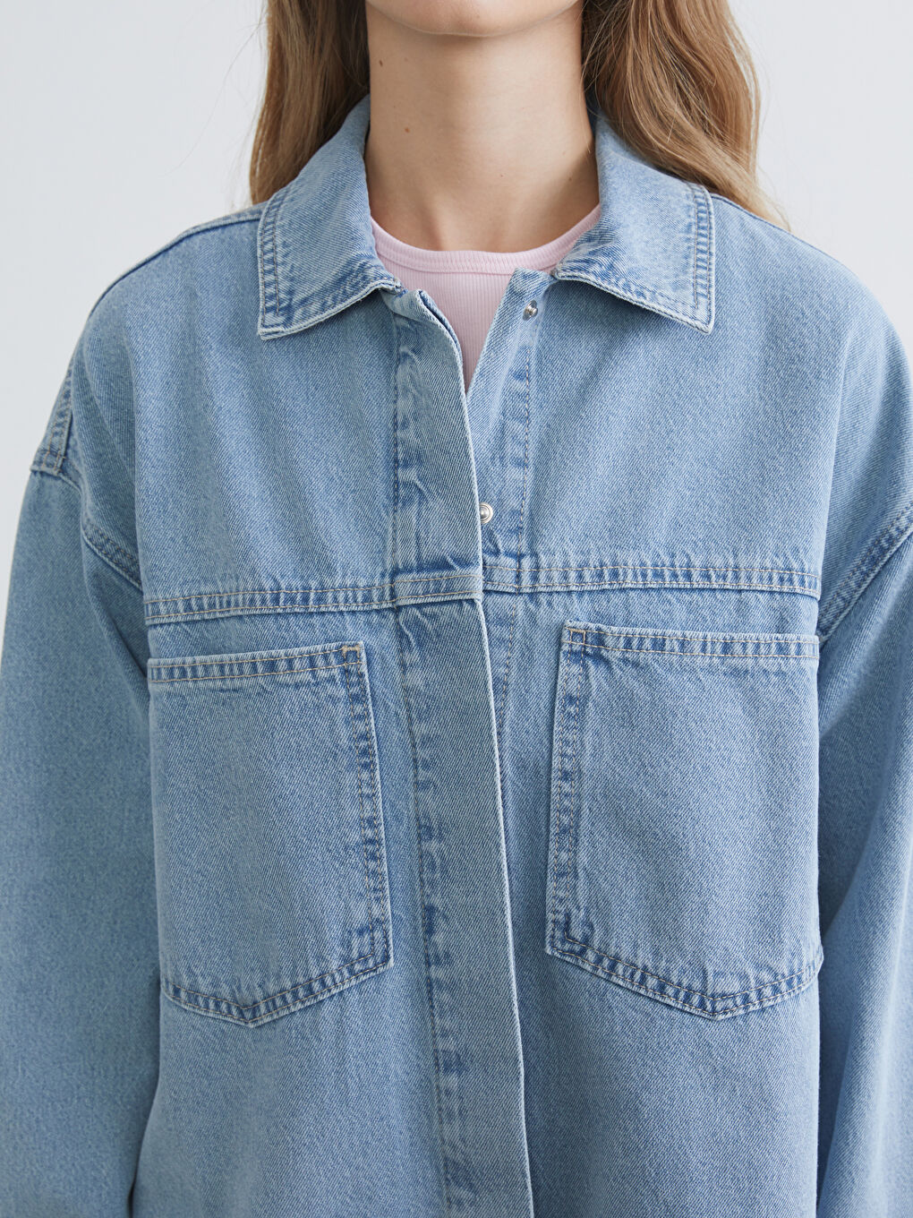 Collared Neck Women's Denim Jacket-2