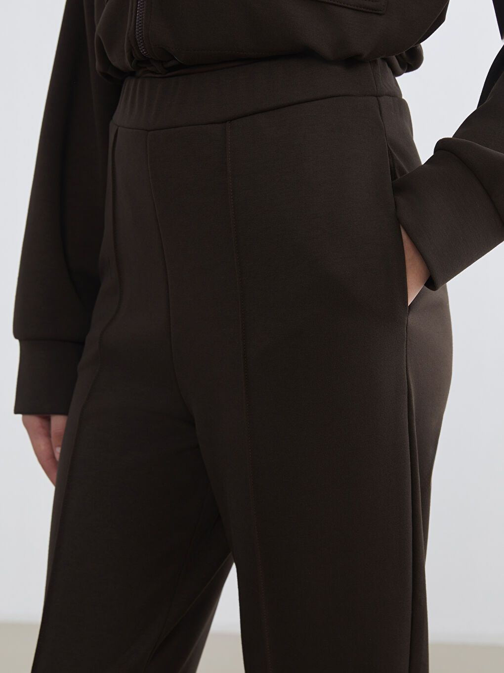 Kahverengi Beli Lastikli Kadın Eşofman Altı-2