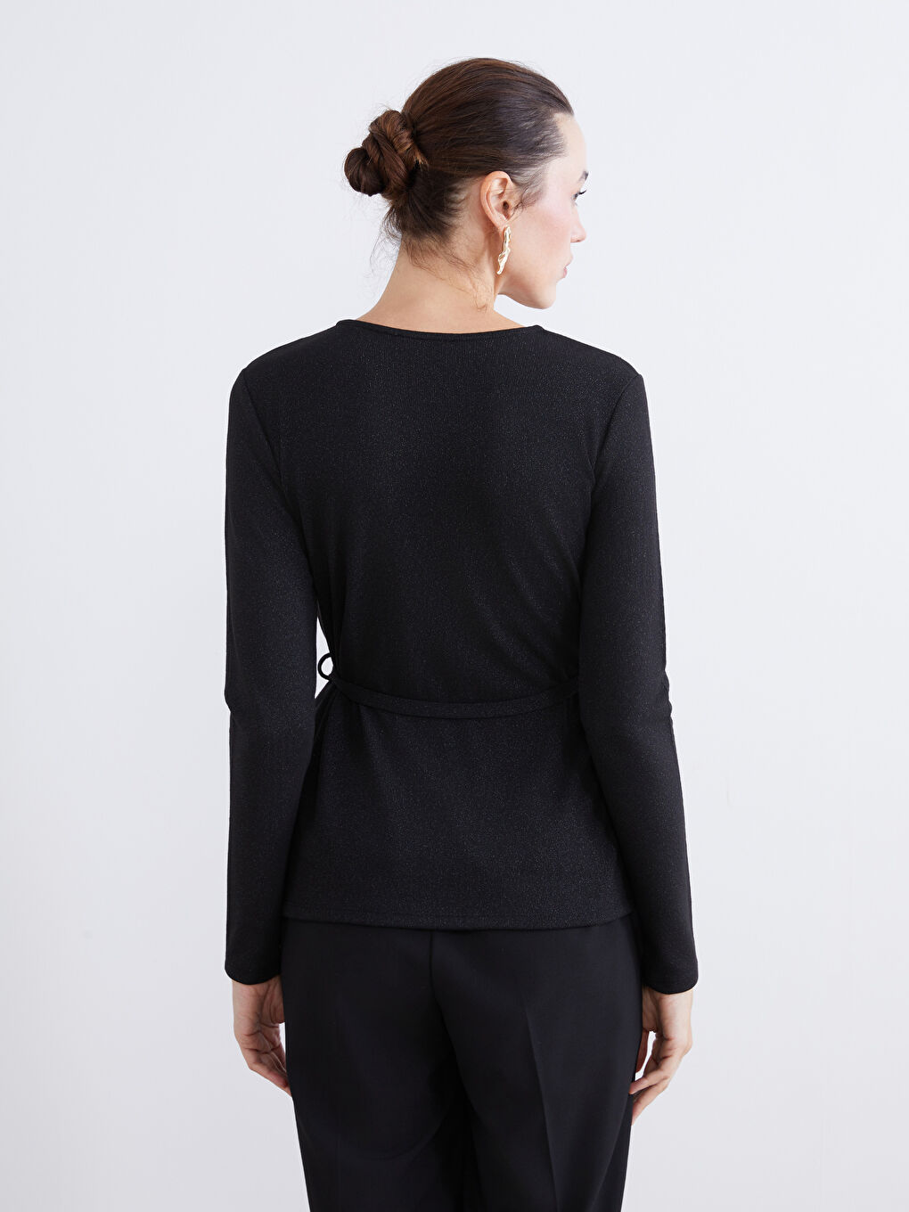 Siyah V Yaka Beli Kuşaklı Kadın Hırka-3