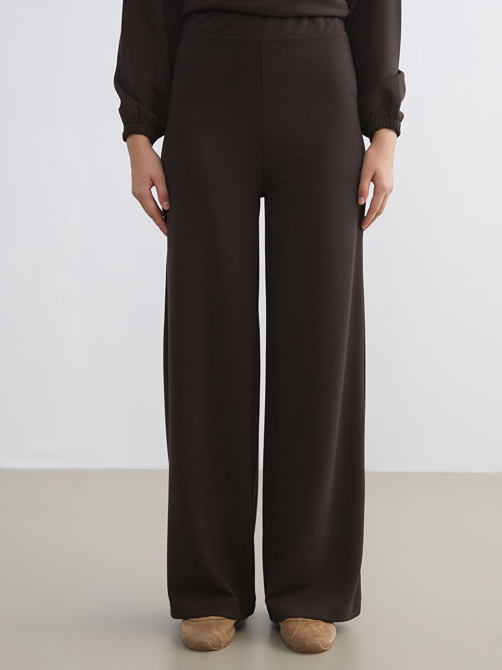 Kahverengi Beli Lastikli Geniş Paça Kadın Eşofman Altı-1