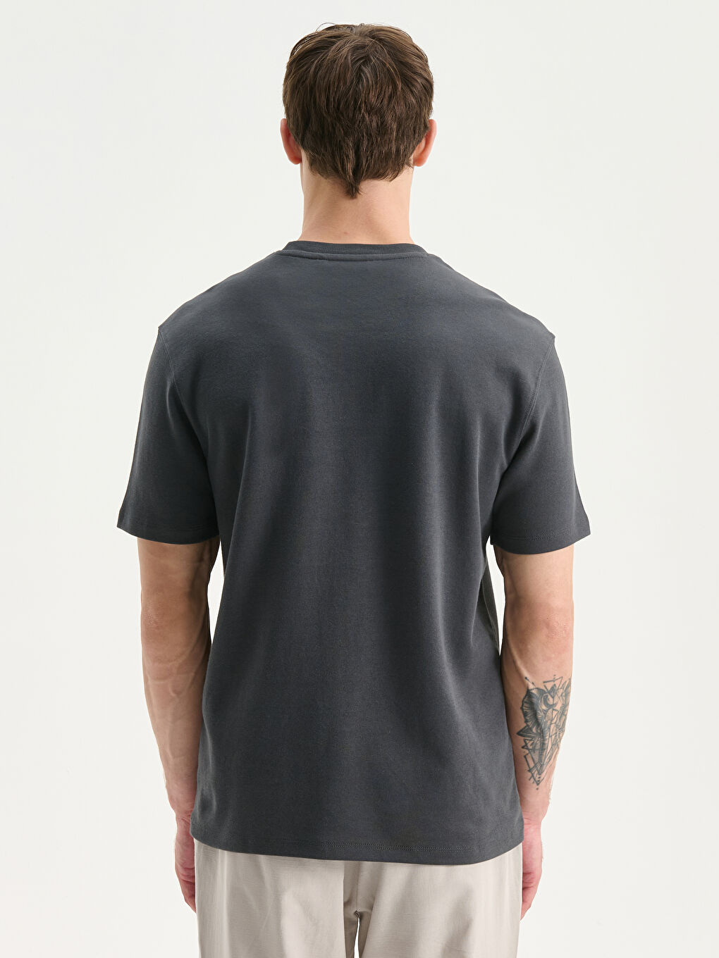 Antrasit Bisiklet Yaka Erkek Tişört-3