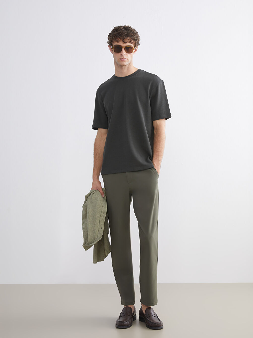 Haki Bisiklet Yaka Erkek Tişört-1