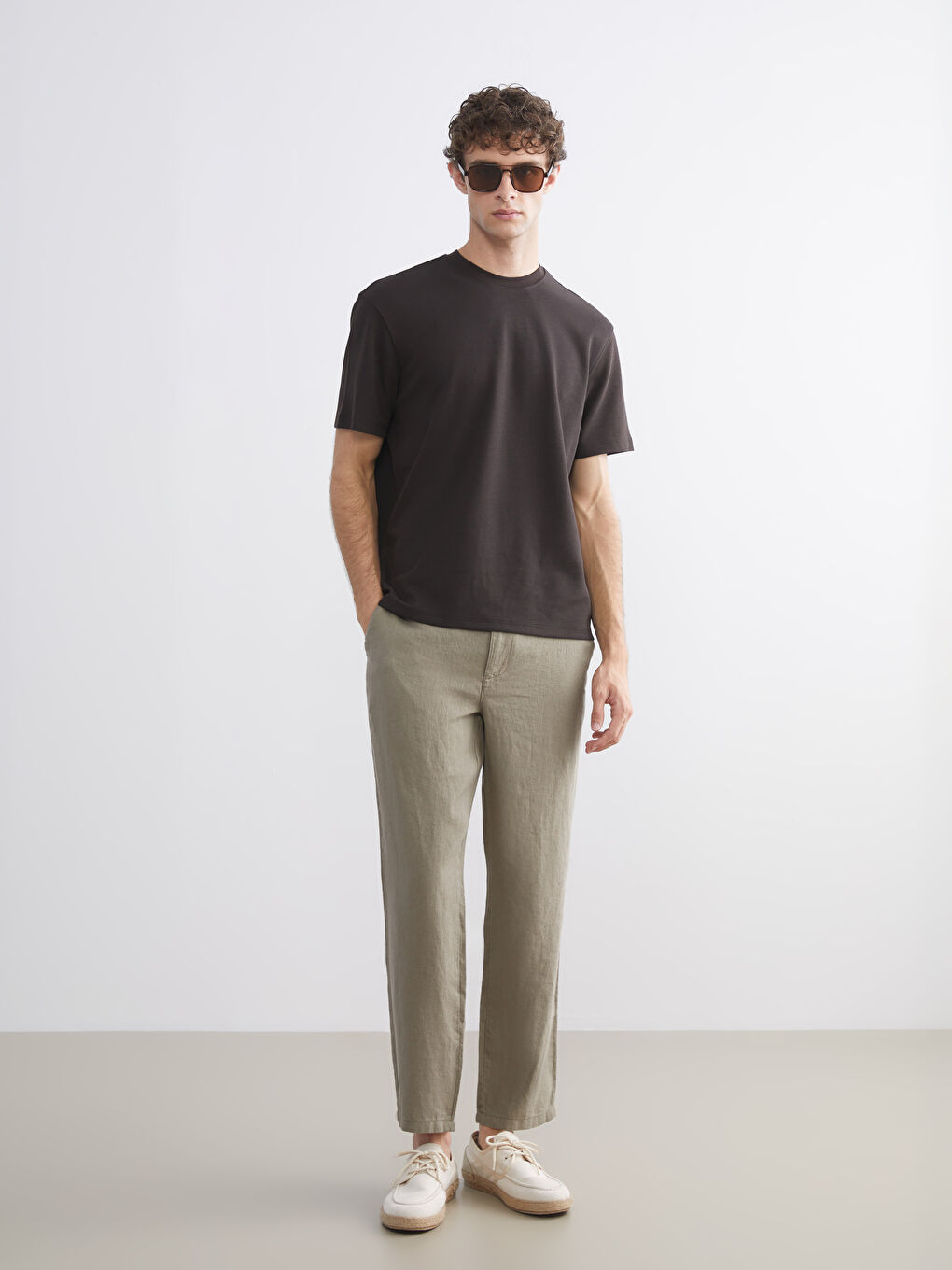 Kahverengi Bisiklet Yaka Erkek Tişört-1