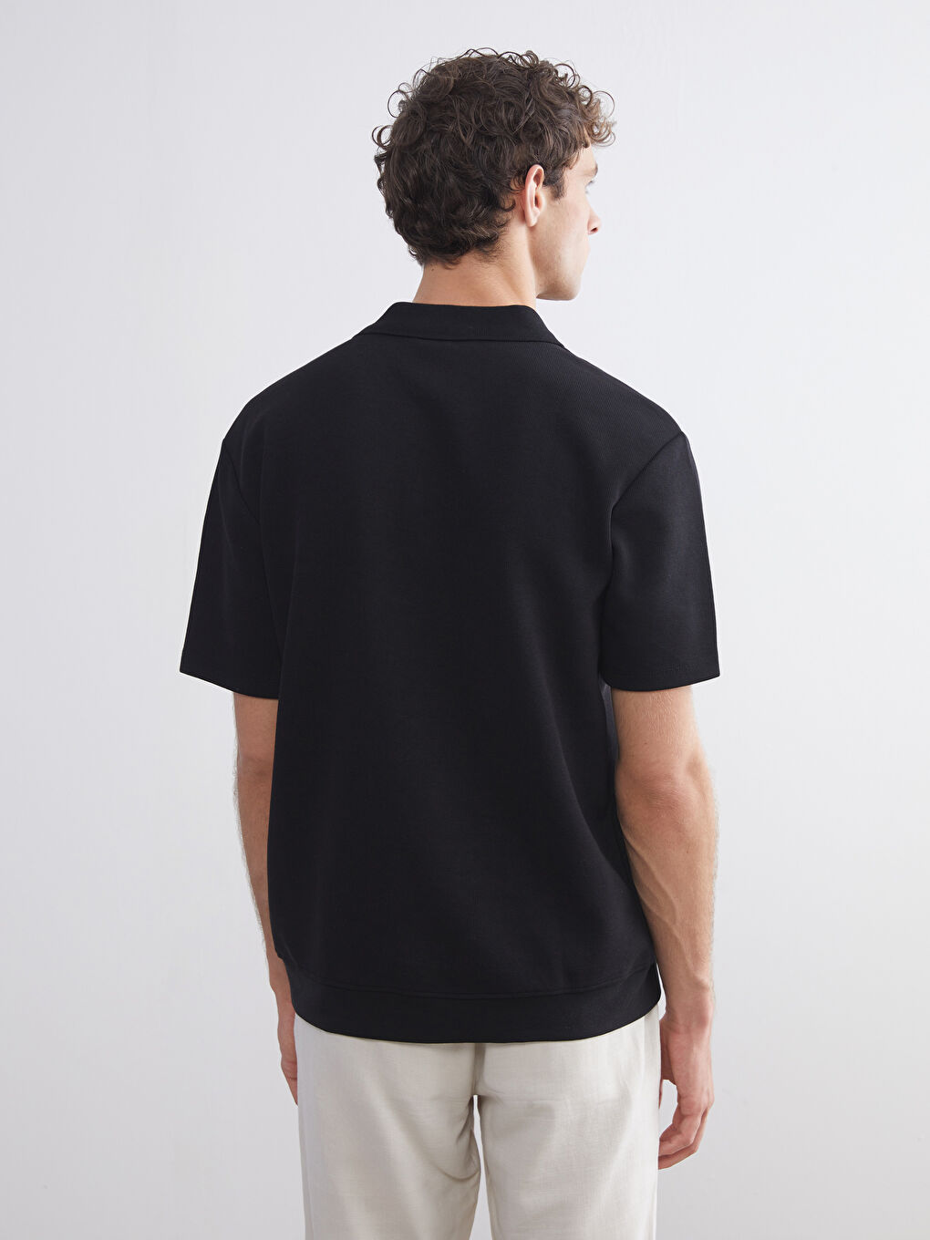 Siyah Polo Yaka Erkek Tişört-3