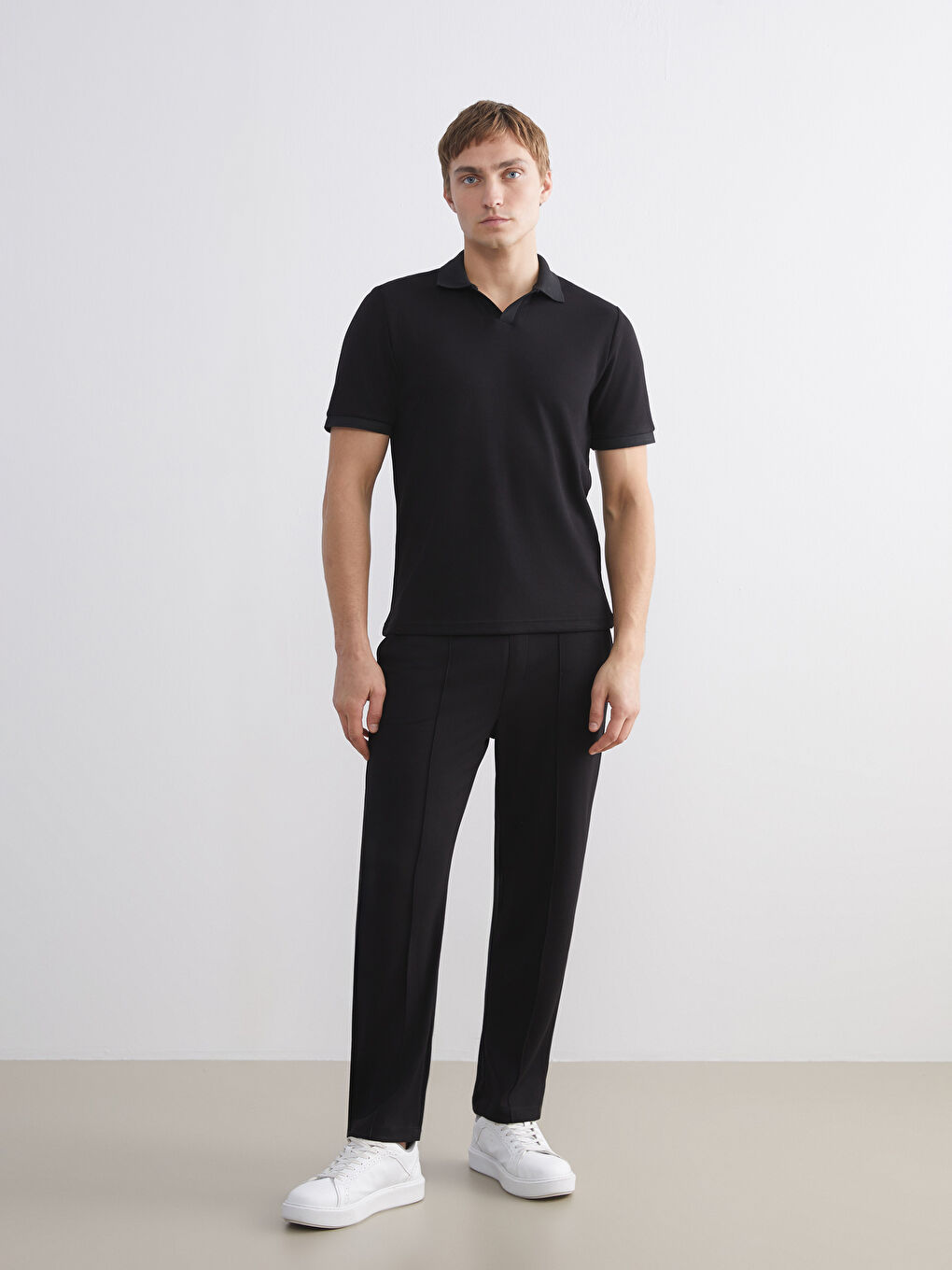 Siyah Polo Yaka Erkek Tişört-3