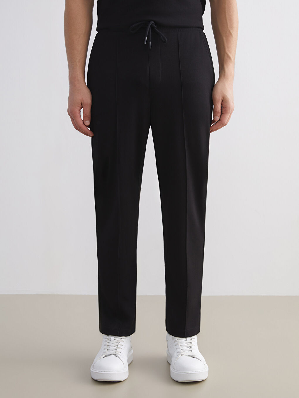 Siyah Standart Kalıp Erkek Eşofman Altı-2