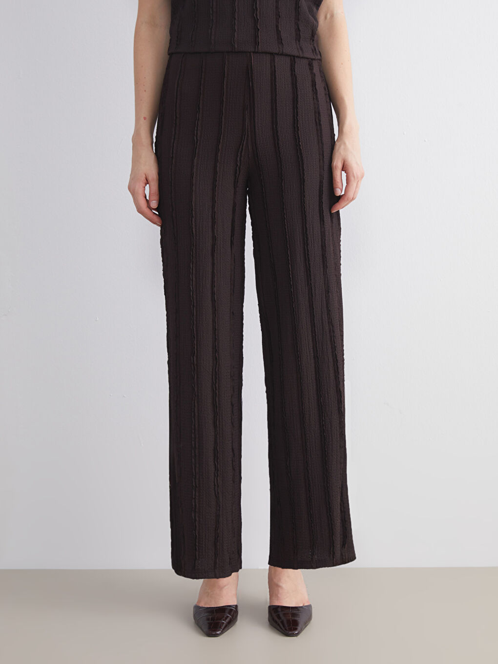 Elasticated Waist Textured Women's Trousers-2