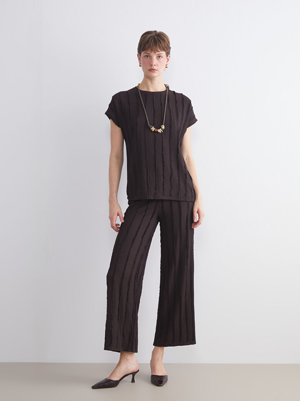 Crew Neck Textured Women's T-Shirt-2