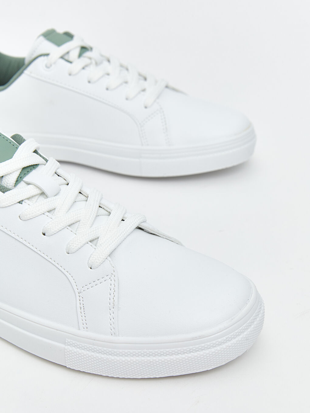 Beyaz Deri Görünümlü Kadın Spor Ayakkabı-2