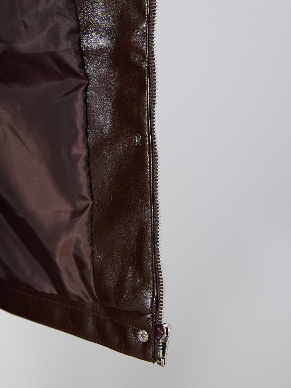 Kahverengi Dik Yaka Kadın Deri Görünümlü Ceket-2