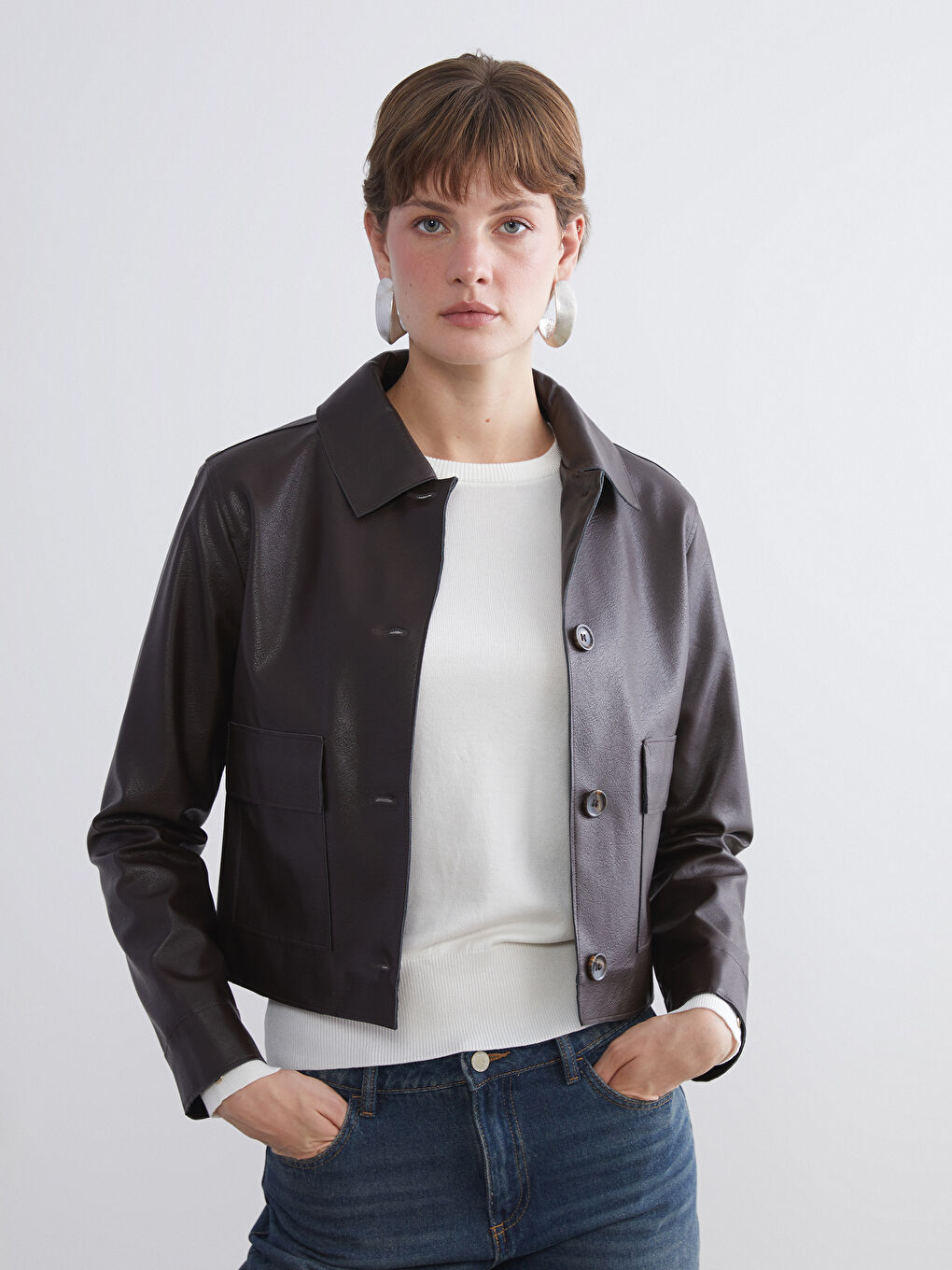 Kahverengi Gömlek Yaka Kadın Deri Görünümlü Ceket