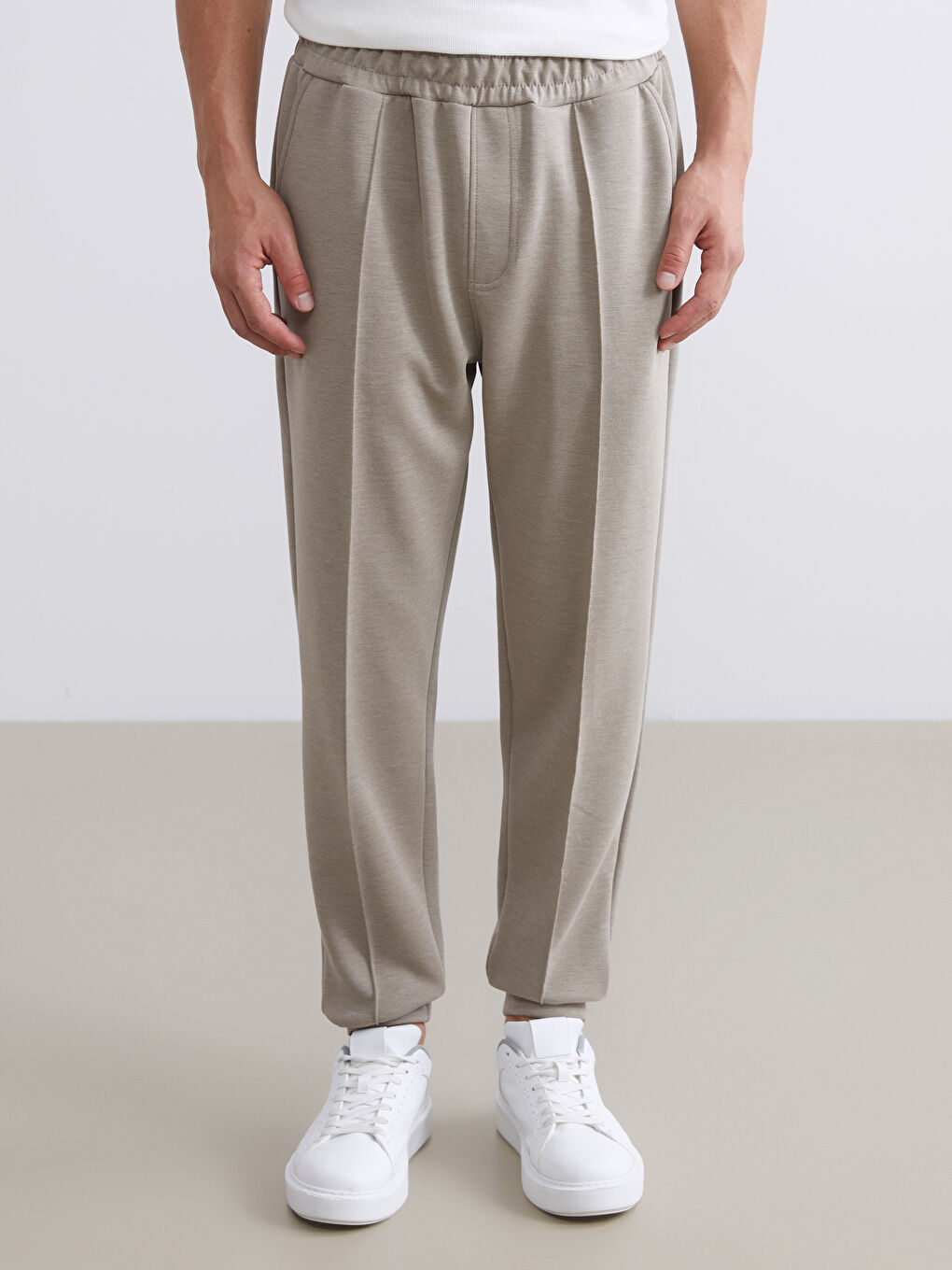 Standard Fit Men's Jogger Sweatpants-3