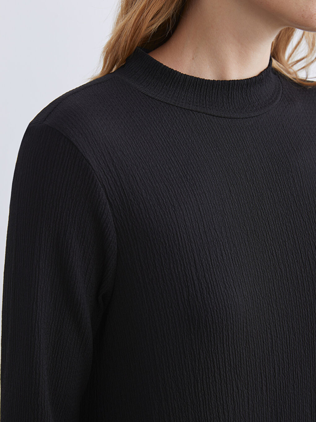 Siyah Dik Yaka Dokulu Katkat Elbise-3