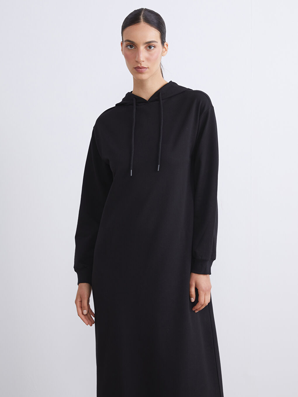 Siyah Kapüşonlu Sweatshirt Elbise-2