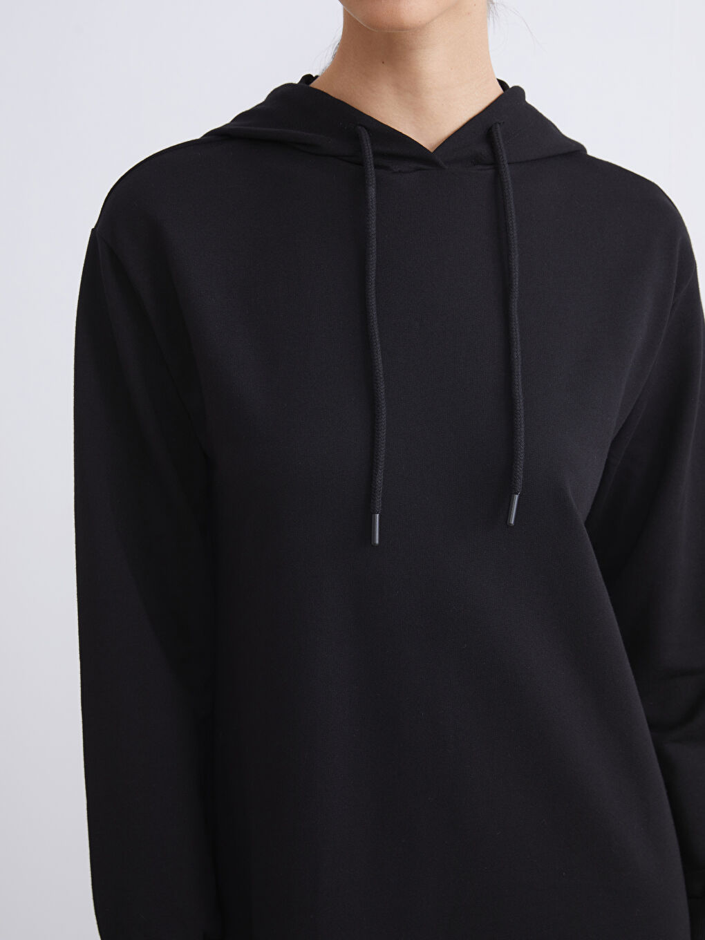 Siyah Kapüşonlu Sweatshirt Elbise-3
