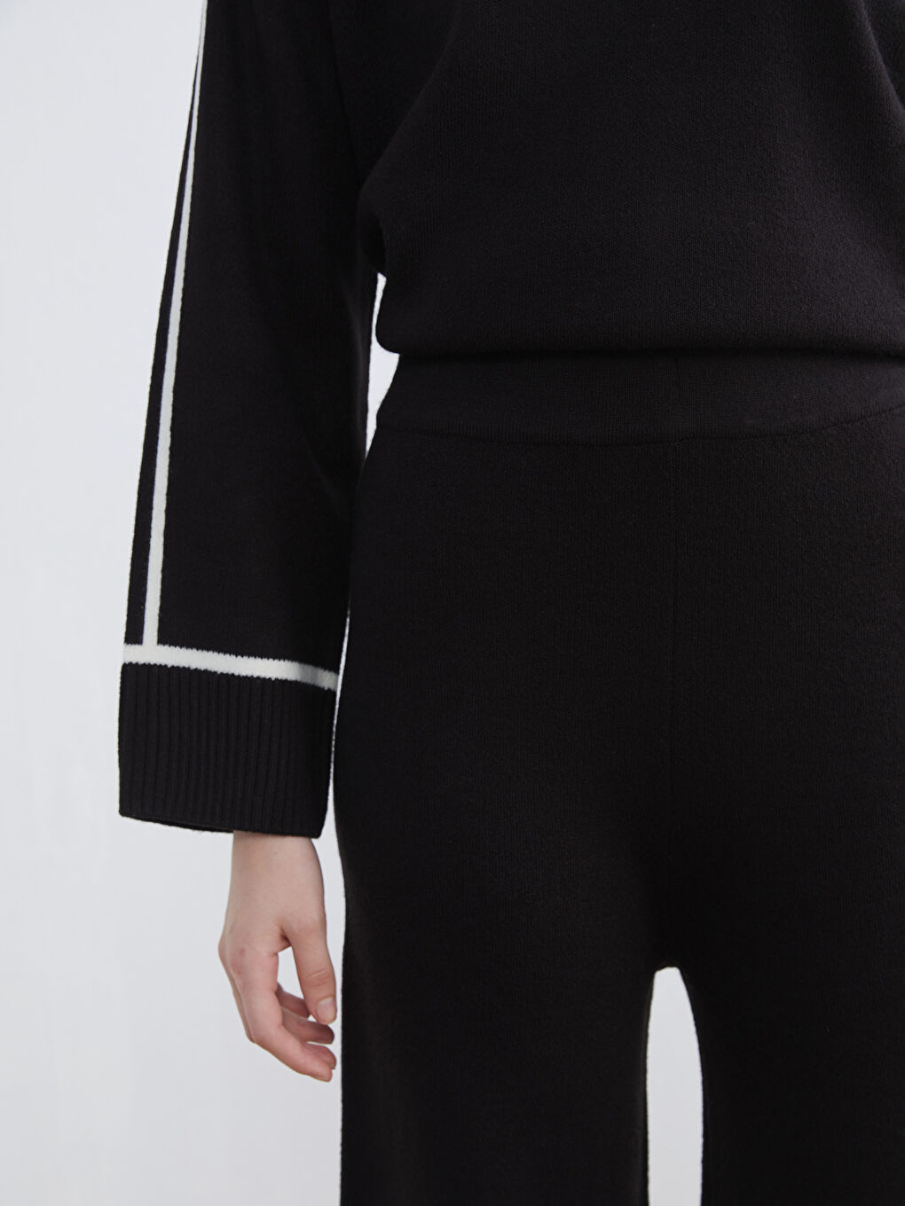 Elasticated Waist Wide Leg Women's Knitwear Trousers-2