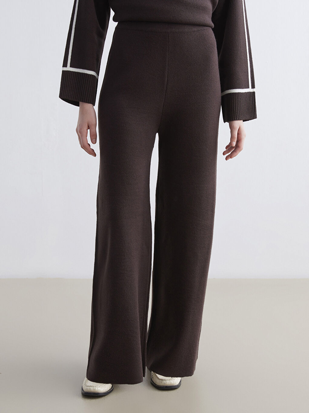 Elasticated Waist Wide Leg Women's Knitwear Trousers-1