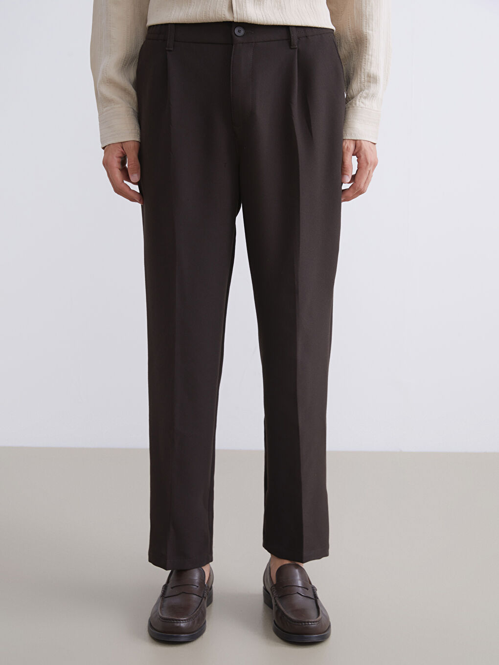 Kahverengi Rahat Kalıp Erkek Pantolon-1