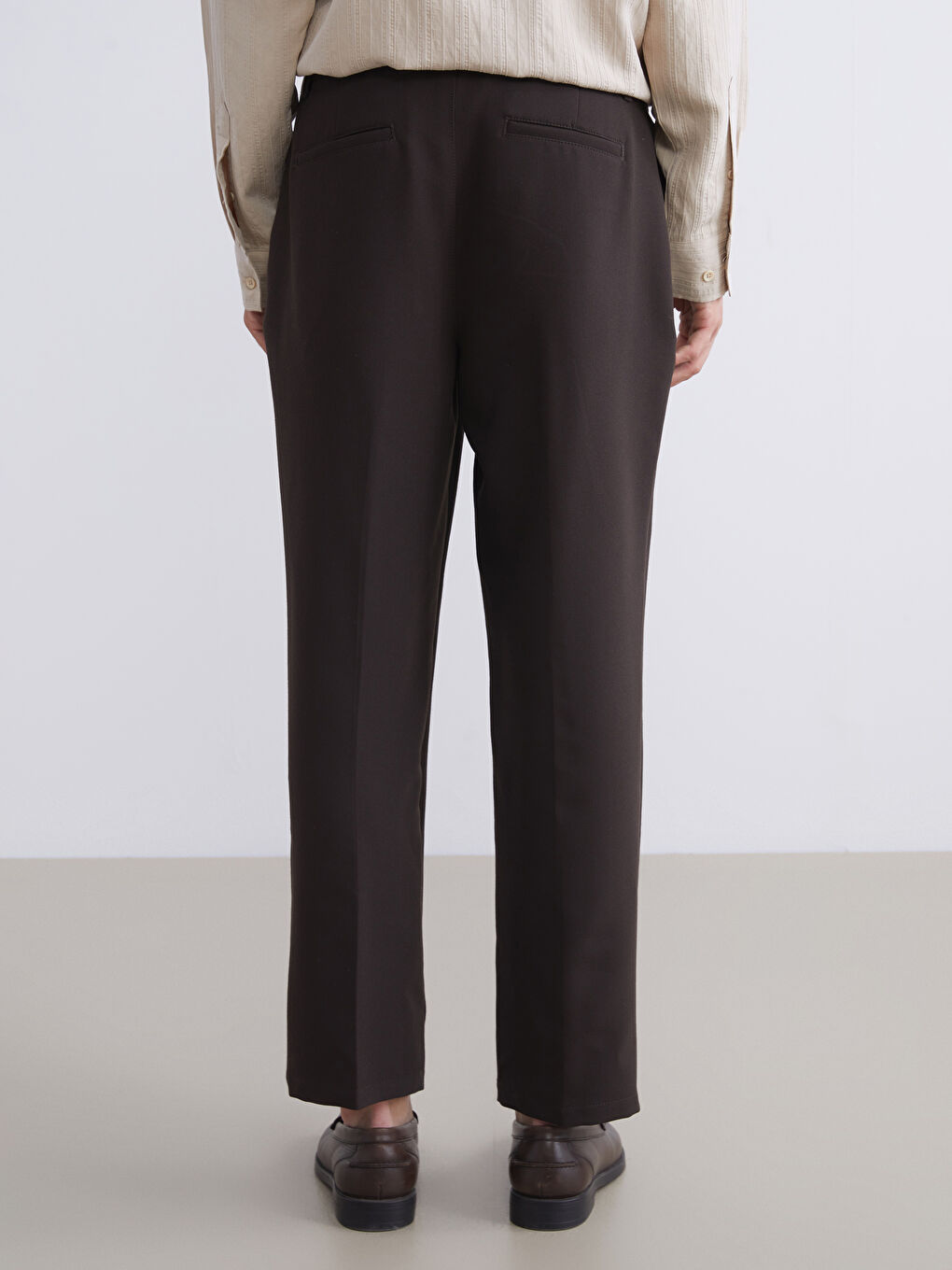 Kahverengi Rahat Kalıp Erkek Pantolon-3