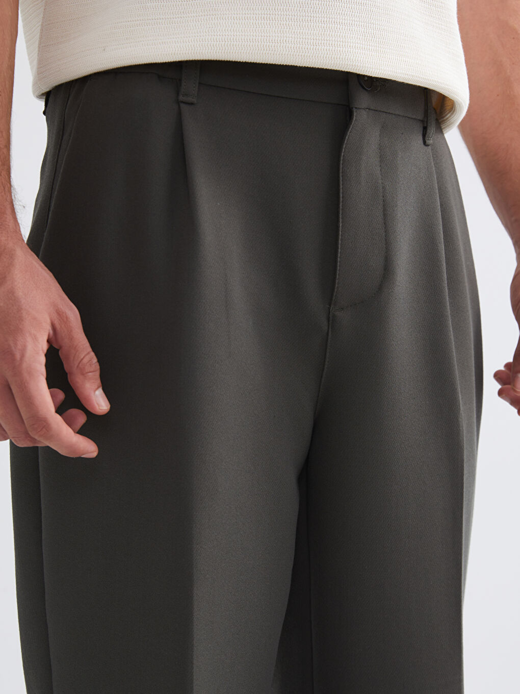 Haki Rahat Kalıp Erkek Pantolon-2