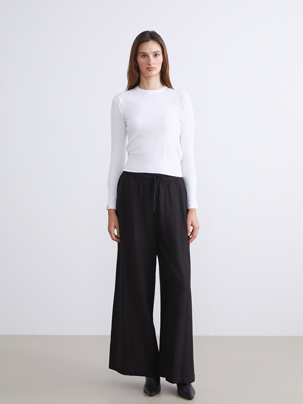 Ekru Bisiklet Yaka Kadın Triko Kazak-1