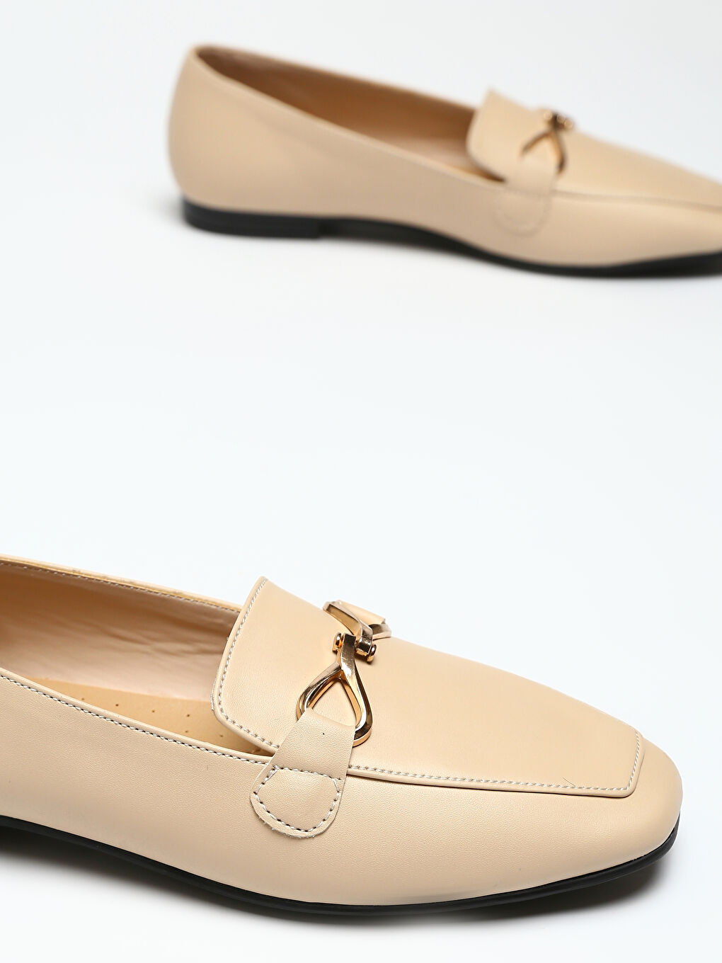 Faux Leather Women's Loafer Shoes-4