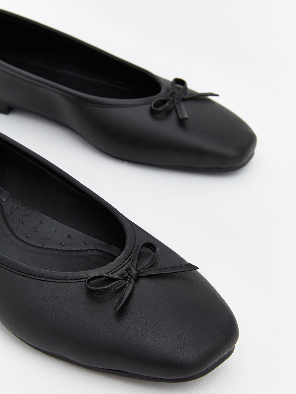 Bow Detailed Women's Ballet Flats-2