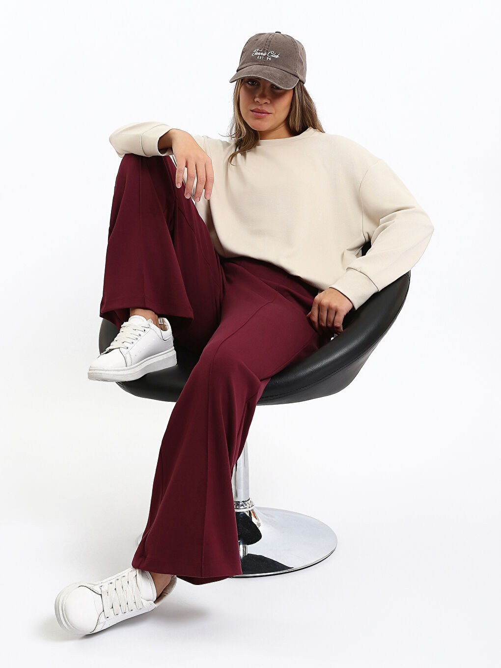 Crew Neck Plain Oversize Women's Sweatshirt-1
