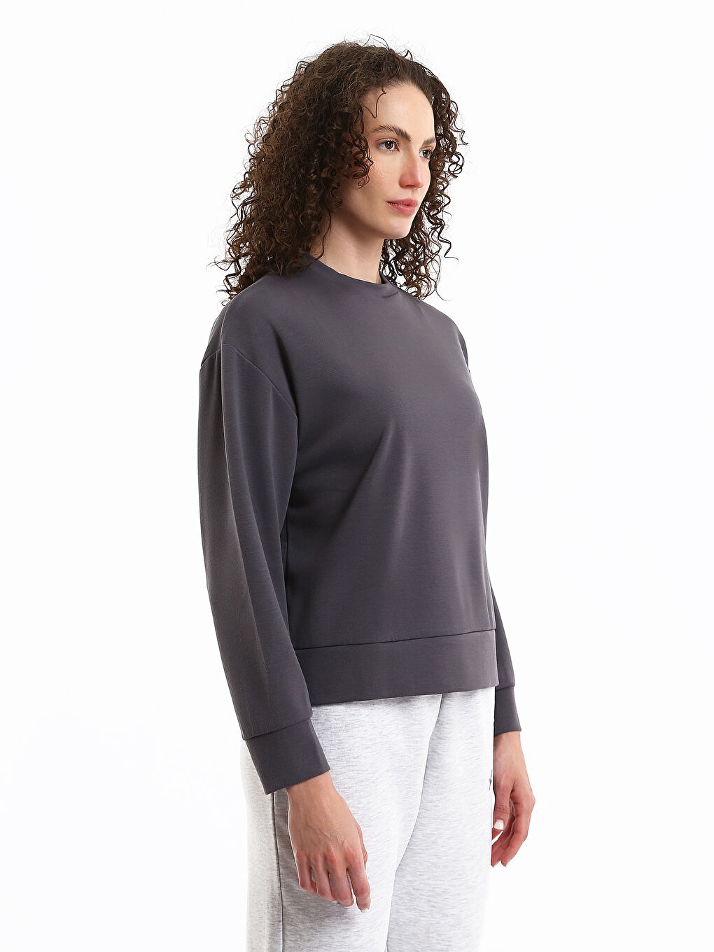 Crew Neck Plain Oversize Women's Sweatshirt-3