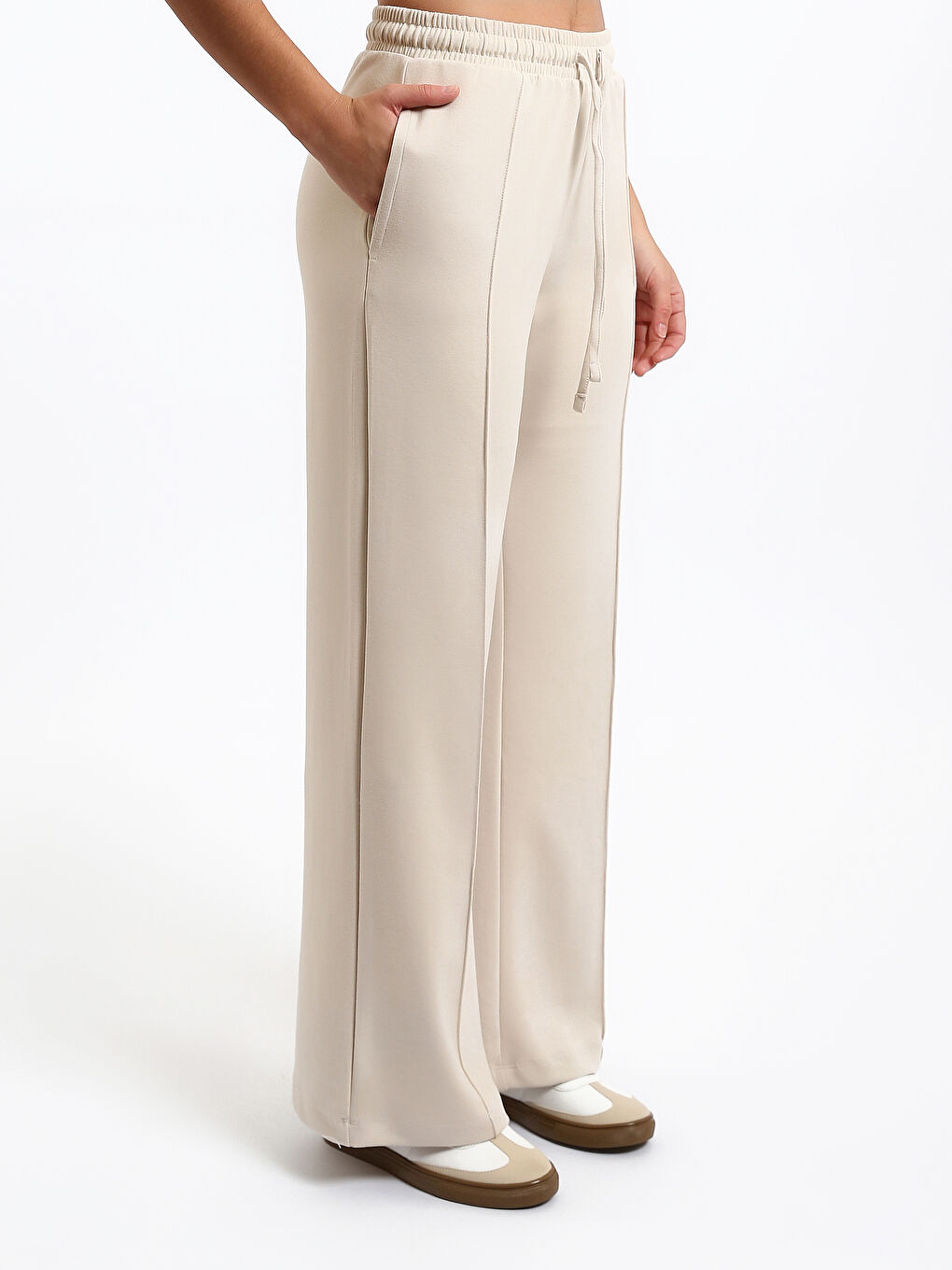 Women's Sweatpants with Elastic Waist-3