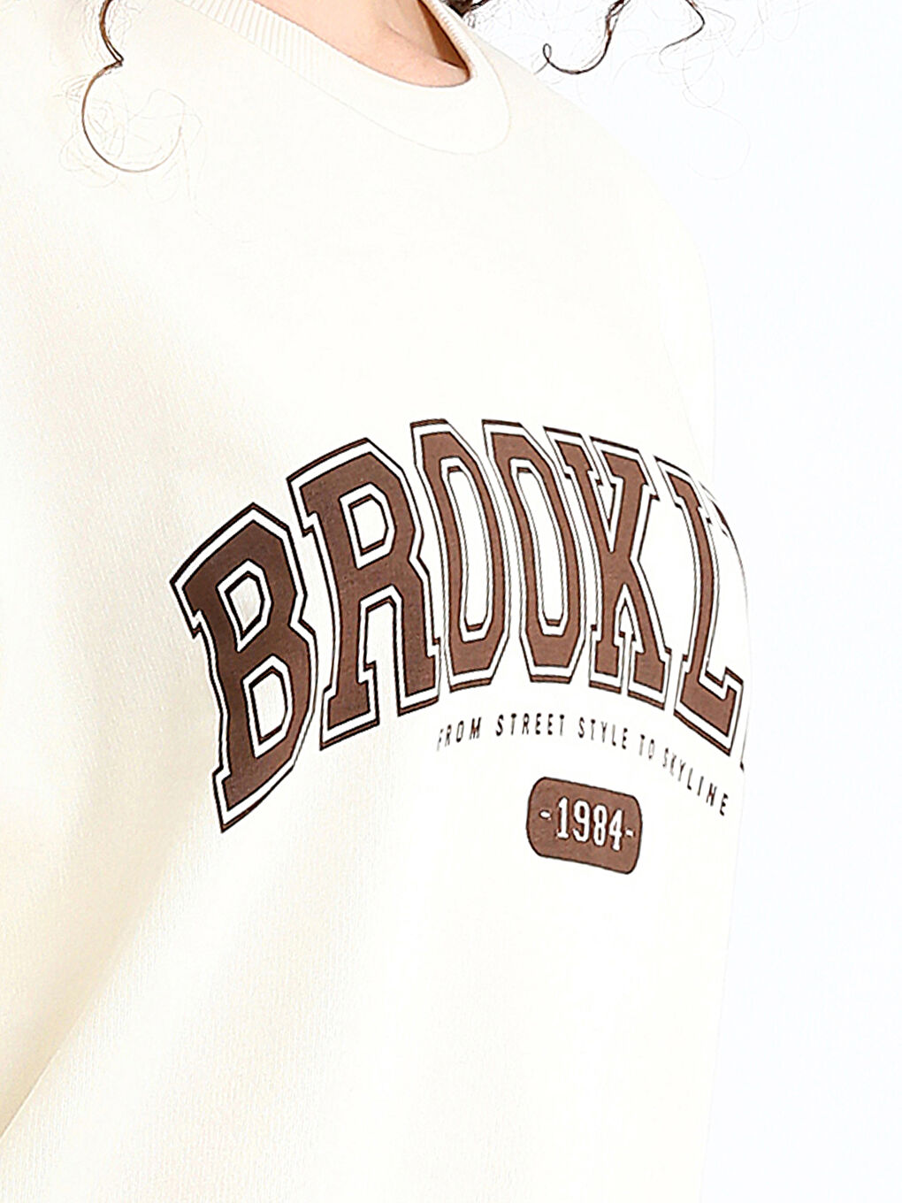 Crew Neck Brooklyn Printed Women's Sweatshirt-2