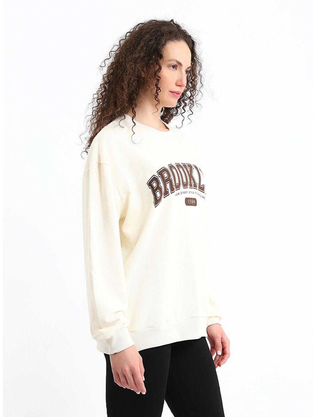 Crew Neck Brooklyn Printed Women's Sweatshirt-3