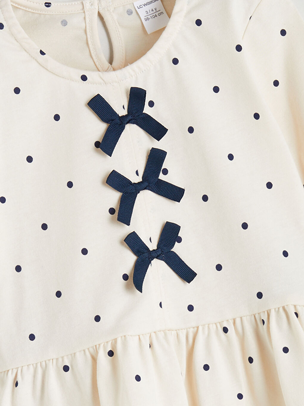 Ekru Fiyonk Detaylı Puantiyeli Kız Çocuk Tişört-2