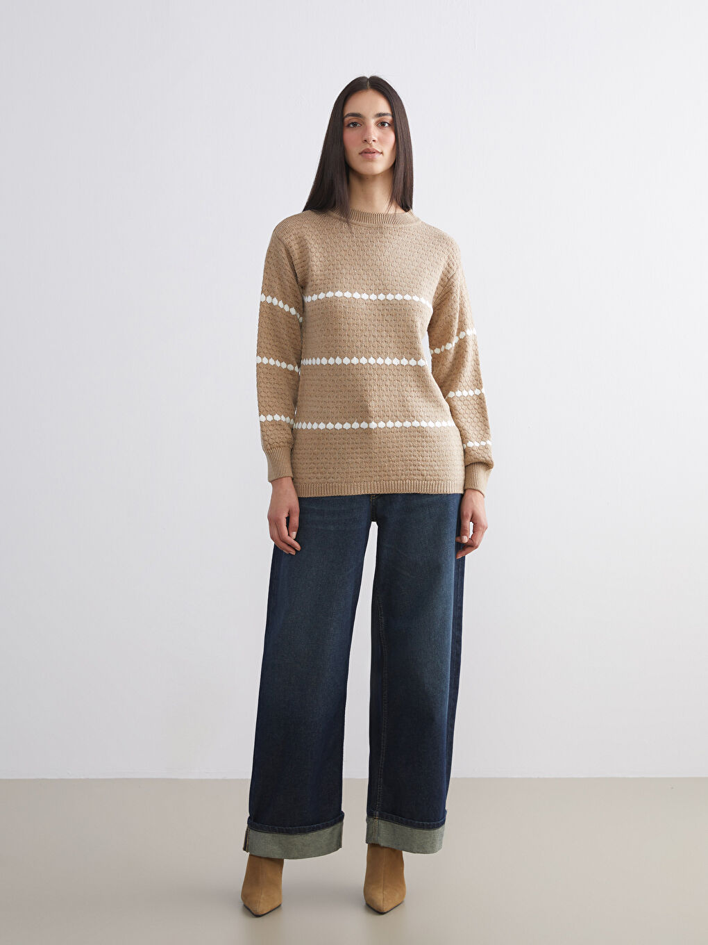 Džemper od trikotaže sa okruglim izrezom i uzorkom za žene-1