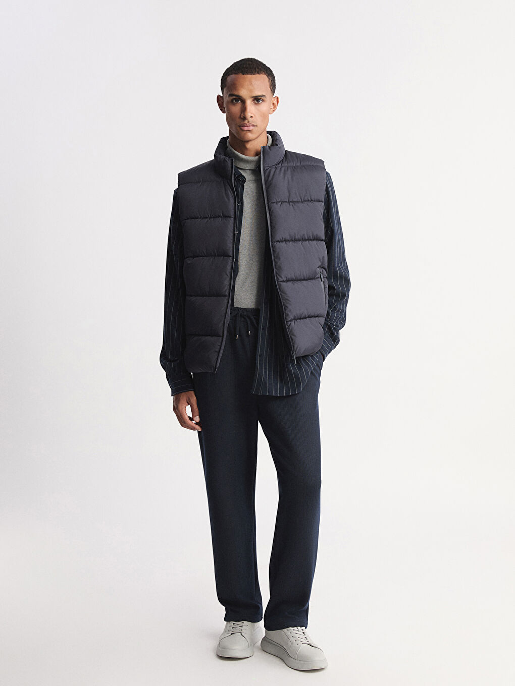 Man NAVY Puffer Gilet-1