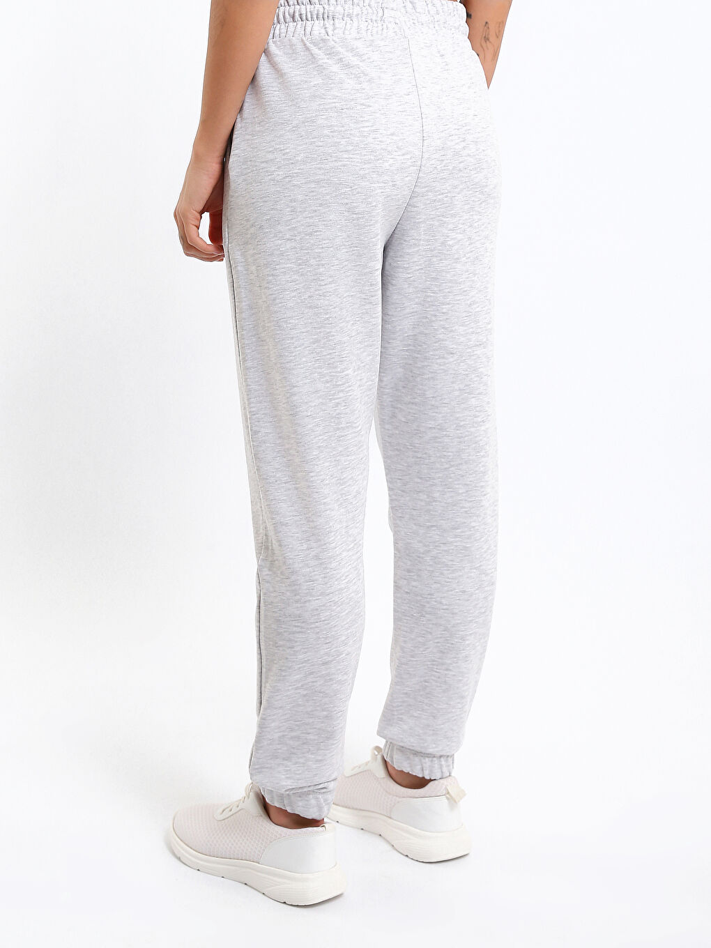 Elastic Waist Pocket Detailed Women's Jogger Sweatpants-4