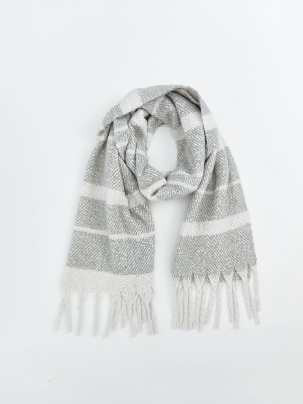 Шарф с кисточками для женщин