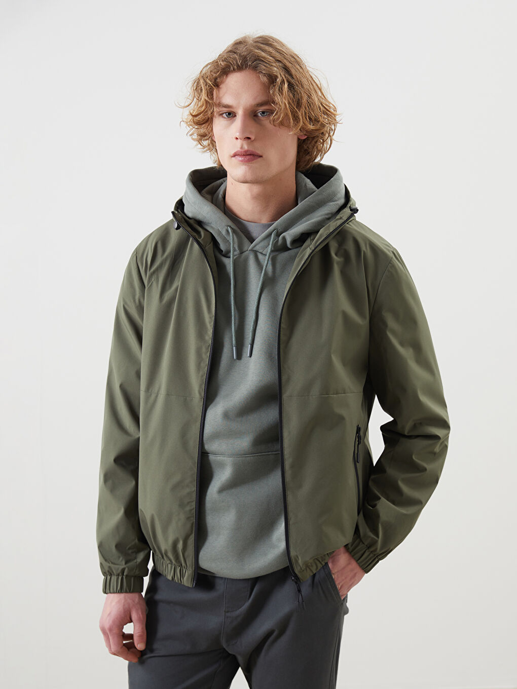 Regular Fit Hooded Men's Raincoat