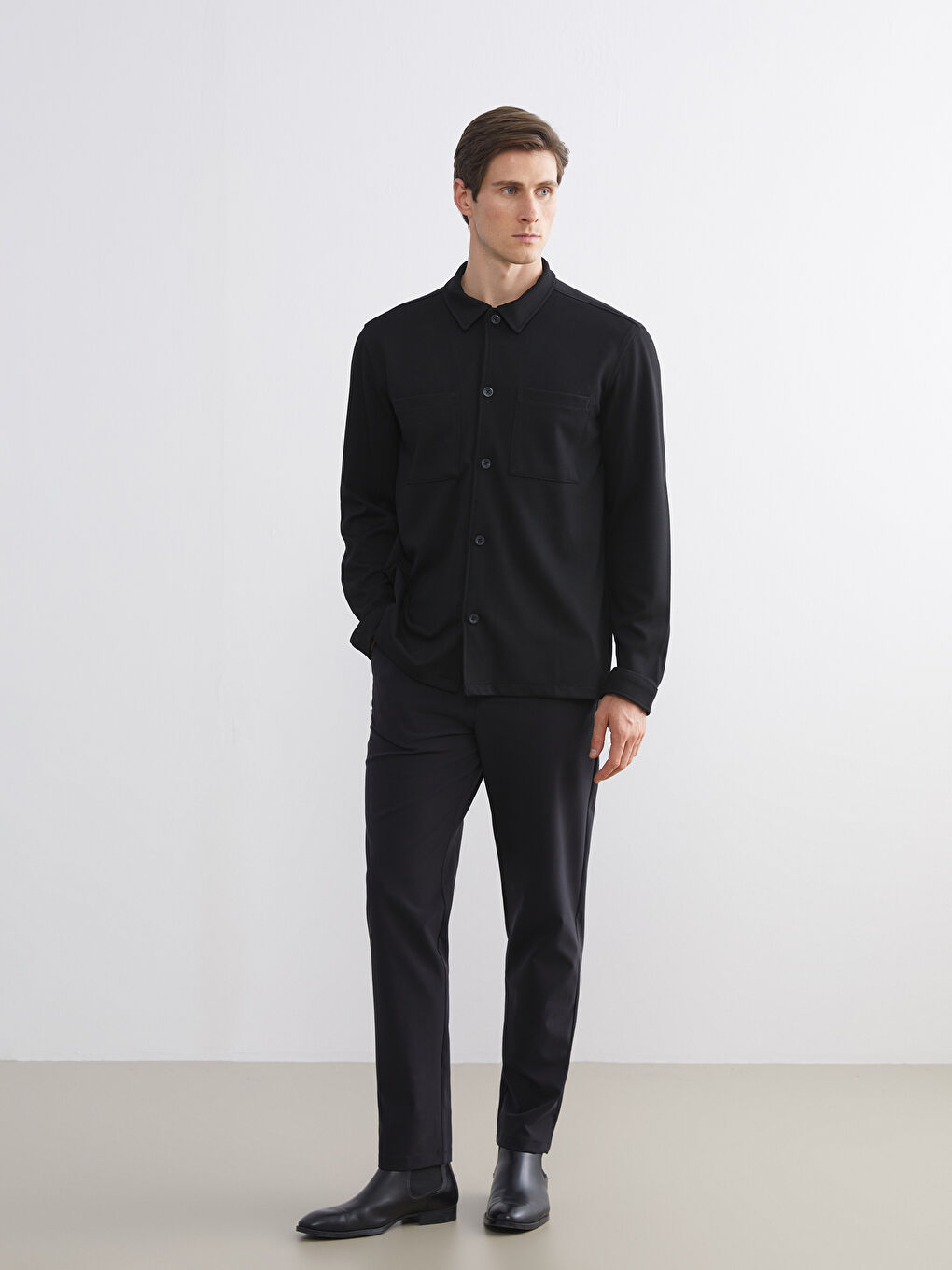 Siyah Regular Fit Uzun Kollu Erkek Gömlek-1
