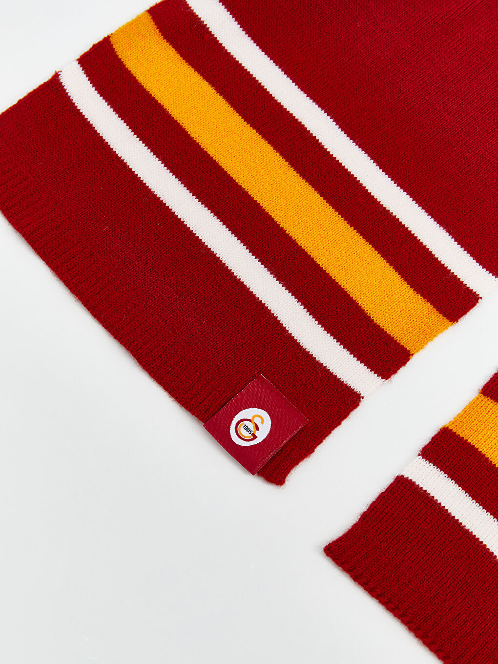 Kırmızı Galatasaray Nakışlı Erkek Çocuk Atkı Bere Eldiven Seti-3