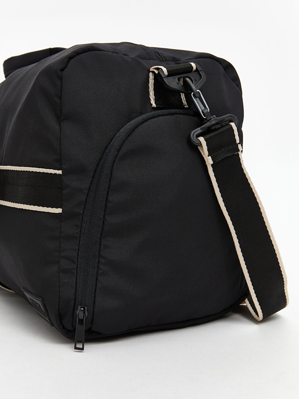 Siyah Çıkarılabilir Askılı Kadın Spor Çantası-4