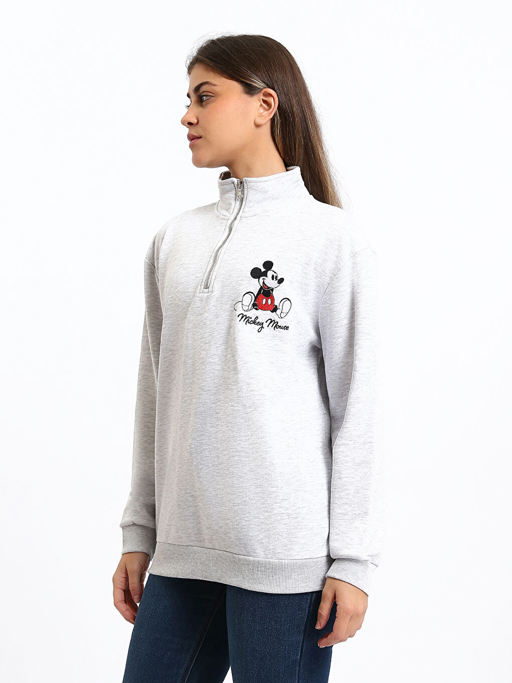 سويت شيرت تخين أوفراسايز مطبوع ميكي ماوس بياقة قمع للسيدات-3