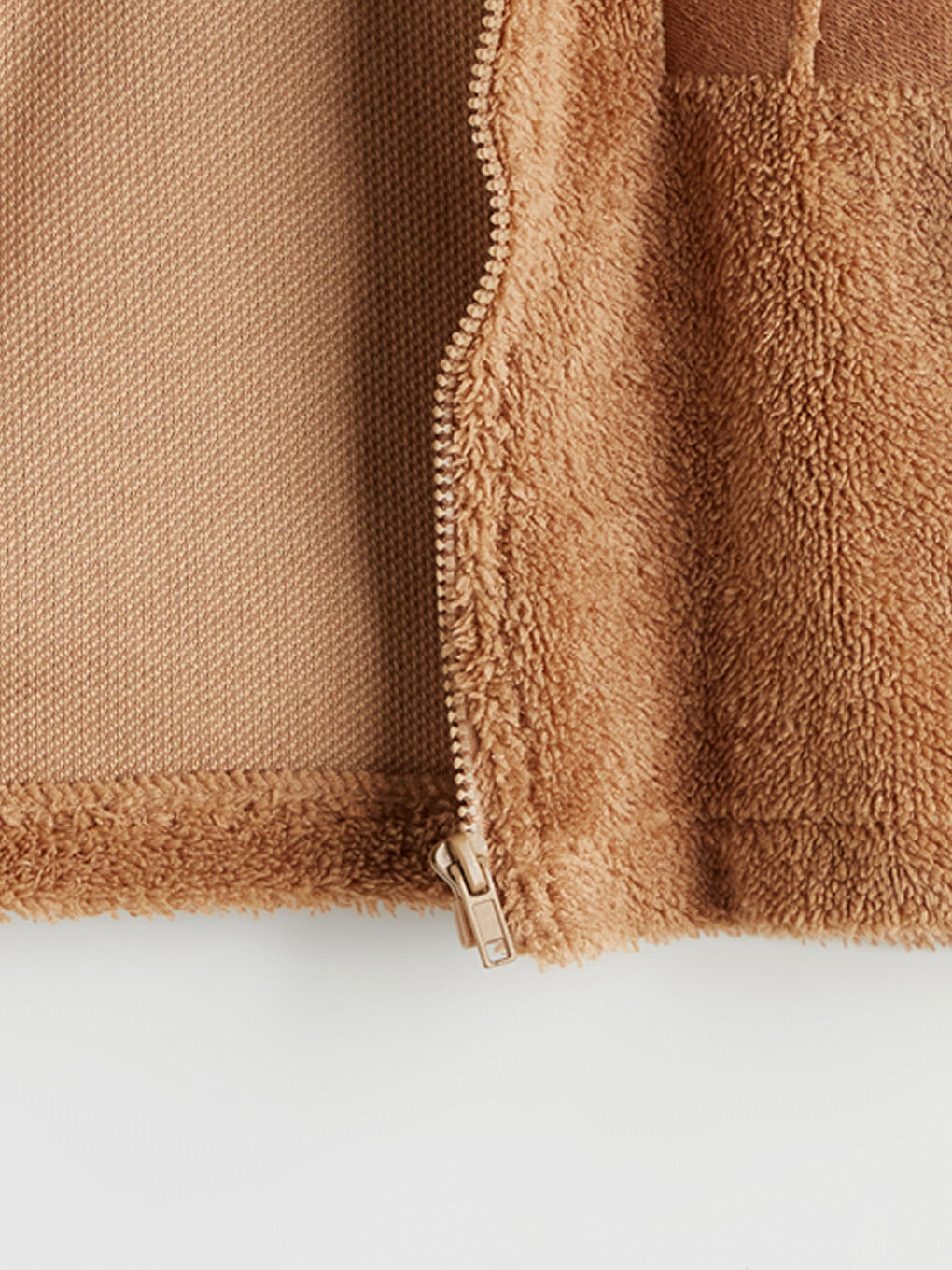 Kahverengi Kapüşonlu Pelüş Erkek Çocuk Hırka-2