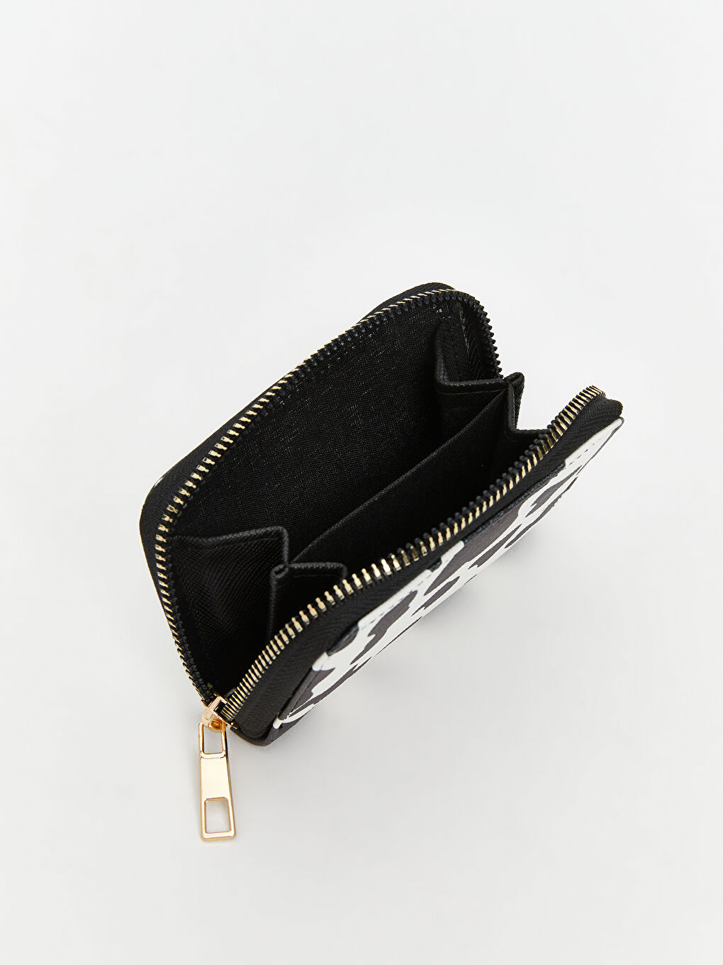 Beyaz Deri Görünümlü Kadın Cüzdan-2