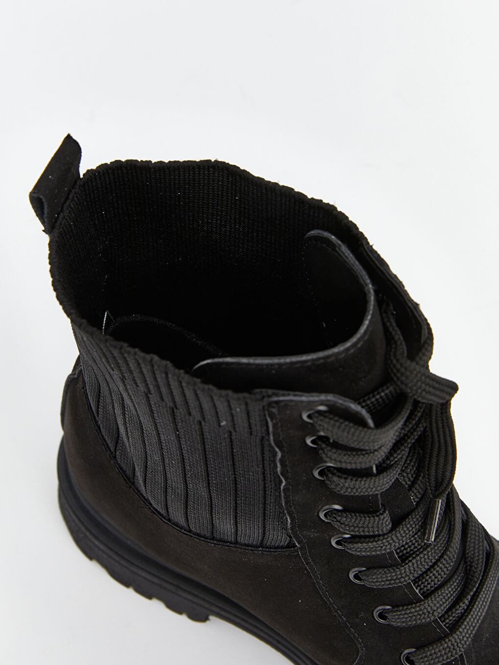 Siyah Süet Görünümlü Bağcıklı Kadın Bot-5